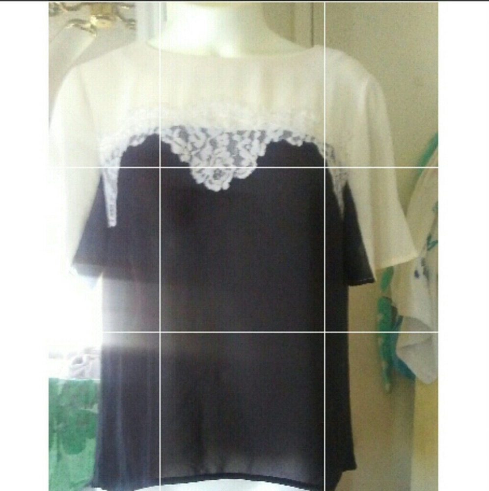 Women's blouse